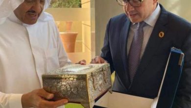 صورة وزير السياحة والآثار يعقد لقاءات ثنائية مع نظرائه العرب لتعزيز سبل التعاون