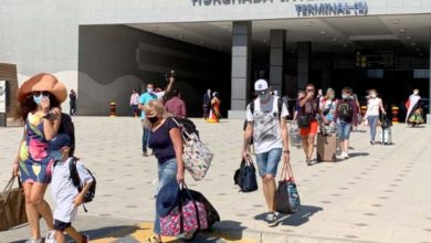 صورة بإجمالي 13 ألف سائح.. مطار الغردقة يستقبل 89 رحلة أوروبية