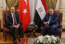 صورة مصر وتركيا تؤكدان أهمية المضي قدماً في استعادة العلاقات
