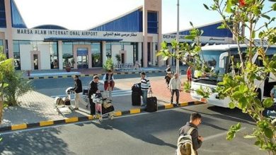 صورة مطار مرسى علم الدولي يستقبل 26 رحلة طيران أوروبية سياحية في يوم واحد