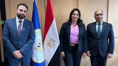صورة «السياحة» تبحث مع «الخطوط الجوية البريطانية» سبل دفع الحركة الوافدة لمصر