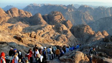 صورة سانت كاترين تستقبل 130 سائحاً لزيارة معالمها الأثرية