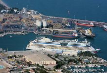 صورة ميناء أنطاليا التركي يستقبل سفينتين سياحيتين على متنهما 555 سائحاً