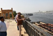 صورة محافظ أسوان بتفقد أعمال مشروع ممشى أهل مصر بكورنيش النيل