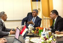 صورة وزير السياحة والآثار يستكمل لقاءاته المهنية بدبي بعقد اجتماع مع المدير الإقليمي لشركة جوجل مصر
