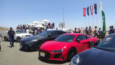 صورة لأول مرة في مصر.. شرم الشيخ تستضيف أكبر سباق للسيارات الرياضية فائقة السرعة  “Sharm Exotic Drag”