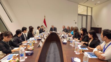 صورة وزير السياحة يبحث مع “جايكا” تعزيز التعاون الثقافي والعلمي بالمتحف الكبير