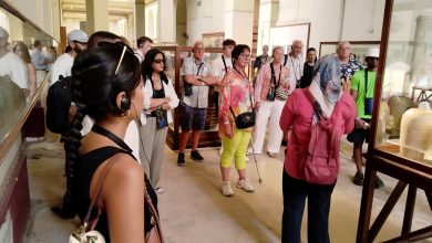 صورة خدمة إرشادية مجانية للزائرين المصريين للمتحف المصري بالتحرير خلال الصيف