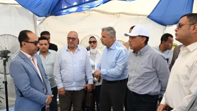 صورة رئيس الوزراء يتفقد أعمال تطوير واجهات العقارات على طريق كورنيش الإسكندرية