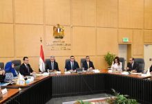 صورة وزيرا السياحة والإسكان يتابعان المخطط الاستراتيجي لتطوير مطار سفنكس وسقارة