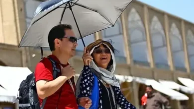 صورة إيران تفرض قيودًا جديدة على دخول السياح الأجانب