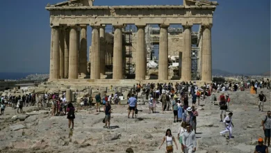 صورة السياحة المفرطة تقلق سكان وسط أثينا التاريخي