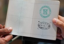 صورة “الجوازات” السعودية تطلق ختم “إكسبو 2030” للمسافرين بمناسبة تسلم المملكة راية المعرض