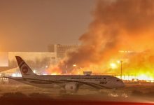 صورة حريق في مطار بنغلاديش الرئيسي يوقف حركة الطيران