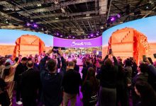 صورة افتتاح جناح “أرض السعودية” في بورصة لندن السياحية”WTM 2025″