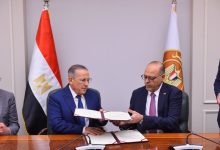 صورة وزارة العمل واتحاد الغرف السياحية يوقعان بروتوكول تعاون لتنظيم تصاريح عمل الأجانب