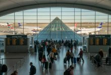 صورة موسم سفر قياسي بأميركا في عيد الشكر مع توقع نقل 31 مليون مسافر بالمطارات
