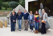 صورة أعداد كبيرة من الجمهور الإيطالي والأوروبي يشاهدون متحف الأكاديمية المصرية بروما