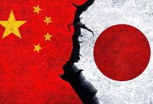 صورة الصين تطالب وكالات السفر بخفض عدد السائحين الذين يزورون اليابان