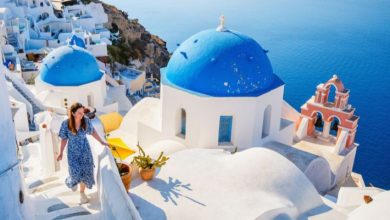 صورة اليونان تتوقع إقبالاً سياحياً قياسياً رغم نقص اليد العاملة