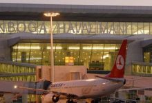 صورة تعليق الرحلات في مطار أنقرة عقب تحطم طائرة رئيس أركان الحكومة الليبية