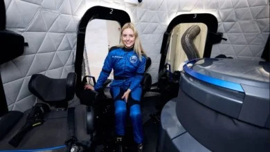 صورة شركة “بلو أوريجين” التابعة لبيزوس تطلق رحلتها البشرية الـ13 إلى الفضاءبرفقة خمسة سياح فضائيين