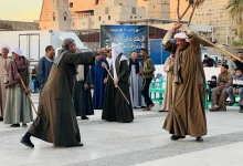 صورة مهرجان التحطيب بالأقصر يشهد إقبالا كبيرا من أبناء الجنوب والسائحين
