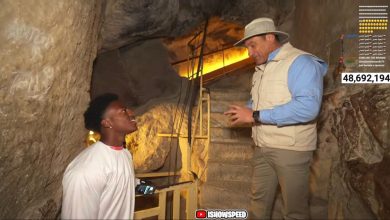 صورة أهرامات الجيزة والمتحف المصري الكبير تستقبل اليوتيوبر العالميIShow Speed للترويج السياحي لمصر