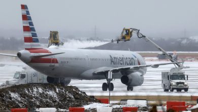 صورة عاصفة شتوية تعطل السفر في أميركا.. إلغاء آلاف الرحلات الجوية والبرية