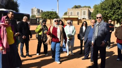 صورة محافظ أسيوط: استمرار استقبال الوفود السياحية وتنفيذ برامج متكاملة لإبراز التراث المعماري