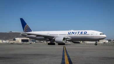 صورة “يونايتد إيرلاينز”: قد نرفع أسعار التذاكر 20% بسبب قفزة أسعار الوقود
