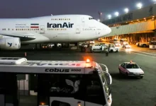 صورة استئناف الرحلات التجارية بمطار طهران الدولي لأول مرة منذ نشوب الحرب