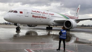 صورة الخطوط الجوية المغربية تعلق بعض رحلاتها بسبب ارتفاع أسعار الوقود