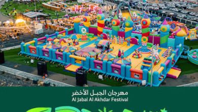 صورة مهرجان الجبل الأخضر بسلطنة عمان يستقطب أكثر من 300 ألف زائر