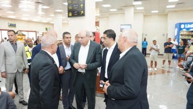 صورة وزير الطيران: تنشيط الحركة الجوية إلى مطار مطروح على مدار العام يدعم جهود التنمية